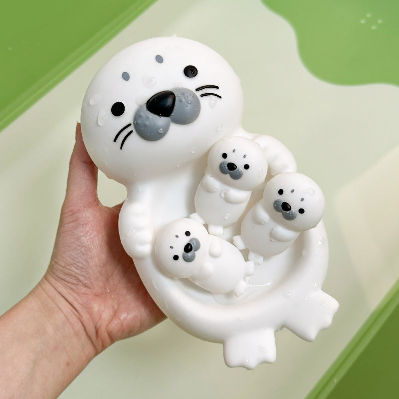 Bathroom Floating Otter