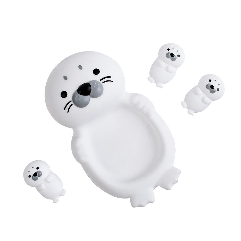 Bathroom Floating Otter